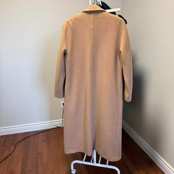 Aritzia The Slouch Camel Wool Coat — Original Blend / Gently Worn / Size 2 - Picture 3 of 6